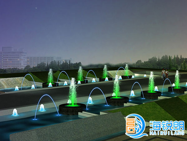 37 草坡水景.jpg
